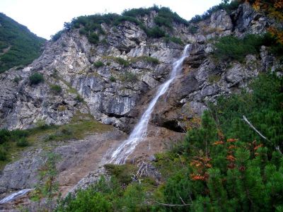 029-Wasserfall beim Abstieg durch das Wildenbachtal
